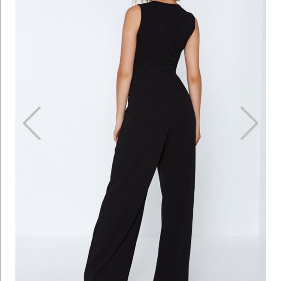 PLUNGE JUMPSUIT-NASTY GAL - Picture 3 of 4